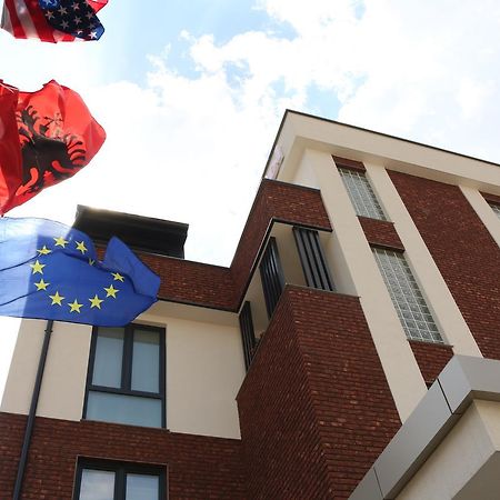 Hotel Admiral Prizren Eksteriør billede