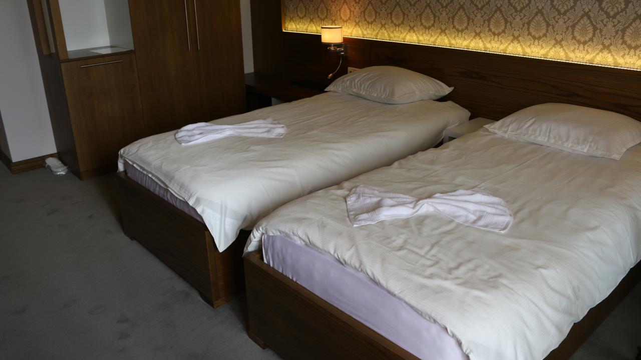 Hotel Admiral Prizren Eksteriør billede