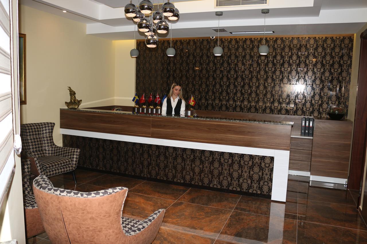 Hotel Admiral Prizren Eksteriør billede
