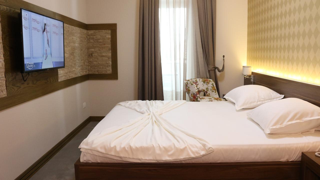 Hotel Admiral Prizren Eksteriør billede