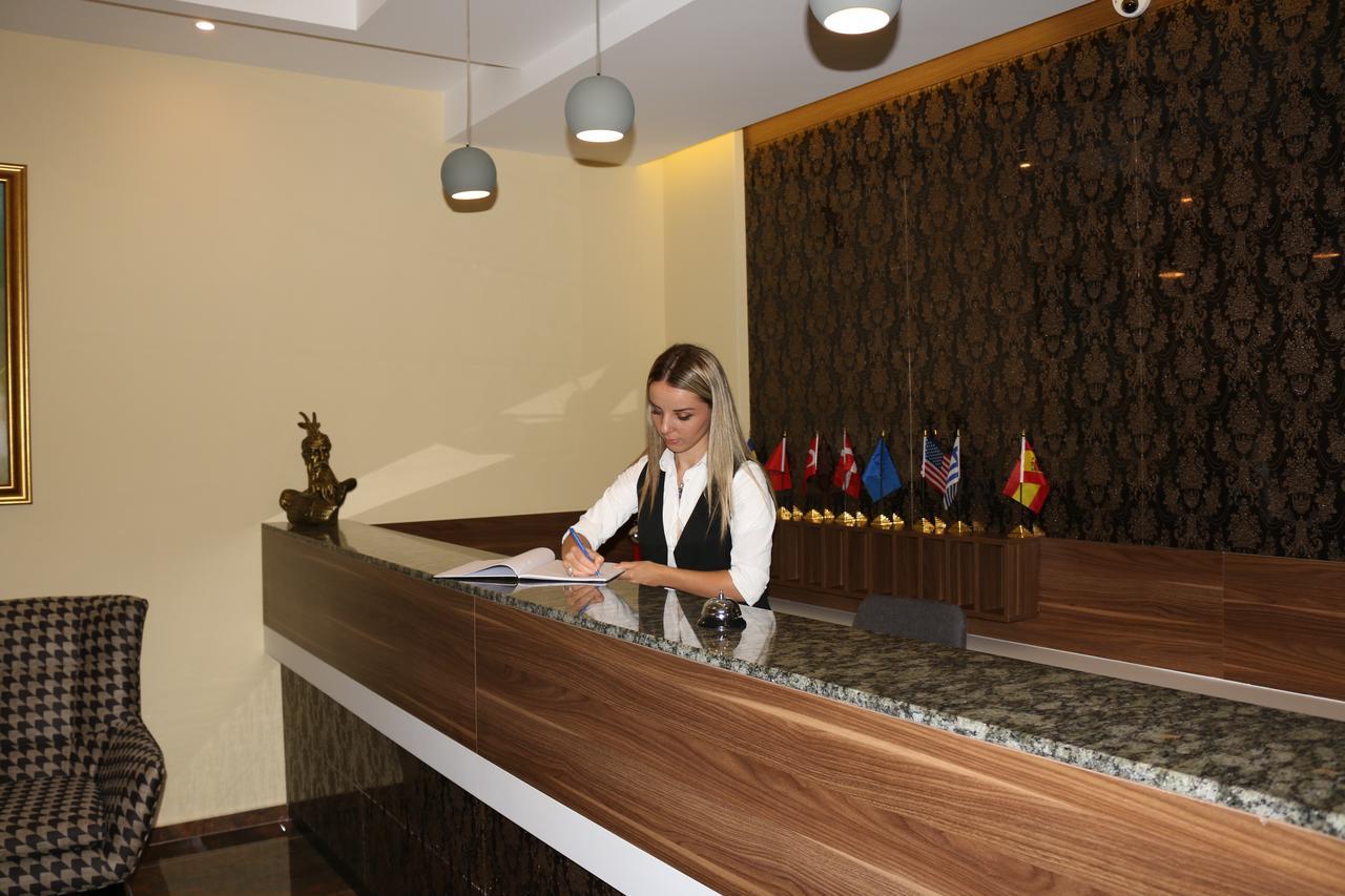 Hotel Admiral Prizren Eksteriør billede